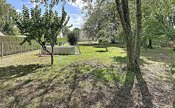 Property_For_Sale_in_France_with_Cle_France_Join_our_mailing_List_AXL06215_06