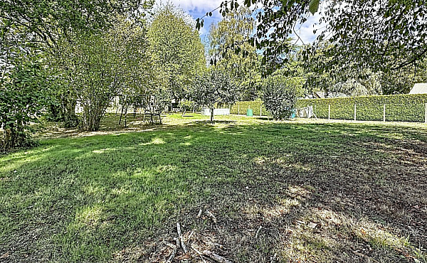 Property_For_Sale_in_France_with_Cle_France_Join_our_mailing_List_AXL06215_50