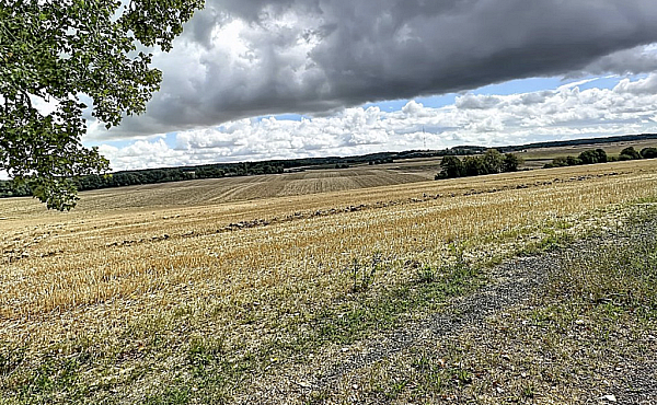 Property_For_Sale_in_France_with_Cle_France_Join_our_mailing_List_AXL06217_22