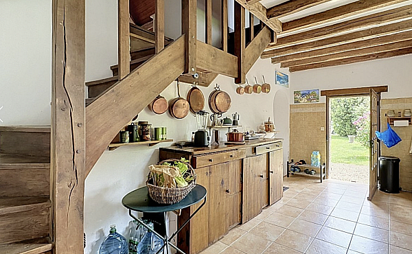 Property_For_Sale_in_France_with_Cle_France_Join_our_mailing_List_AXL06219_42