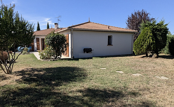 Property_For_Sale_in_France_with_Cle_France_Join_our_mailing_List_AXL06223_6.03