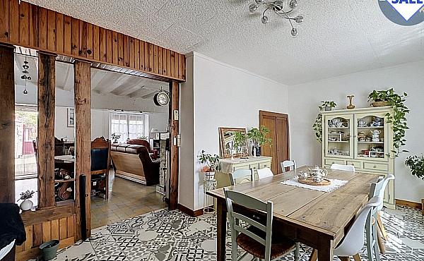 Property_For_Sale_in_France_with_Cle_France_Join_our_mailing_List_AXL06227_27