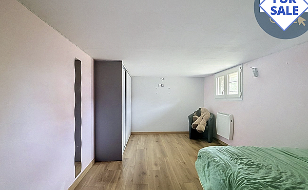 Property_For_Sale_in_France_with_Cle_France_Join_our_mailing_List_AXL06229_4.03