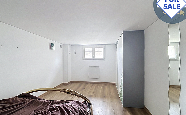 Property_For_Sale_in_France_with_Cle_France_Join_our_mailing_List_AXL06229_4.12