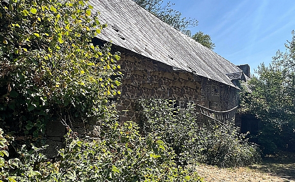 Property_For_Sale_in_France_with_Cle_France_Join_our_mailing_List_DJV06240_2l