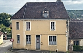 DJV06246_Cle_france_Lead_Image