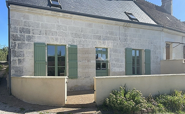 Property_For_Sale_in_France_with_Cle_France_Join_our_mailing_List_DJV06250_a