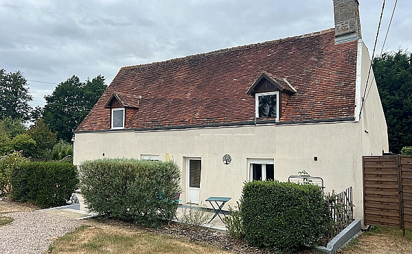 Property_For_Sale_in_France_with_Cle_France_Join_our_mailing_List_DJV06263_a