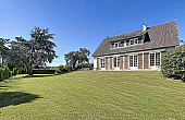 LNH13500_Cle_France_Lead_Image