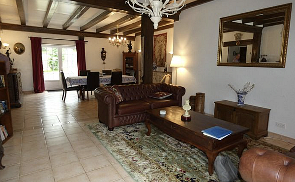 Property_For_Sale_in_France_with_Cle_France_Join_our_mailing_List_MNB07404_5.35