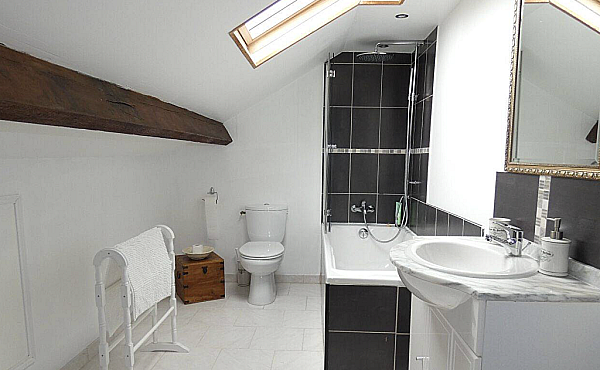 Property_For_Sale_in_France_with_Cle_France_Join_our_mailing_List_MNB07404_7.18