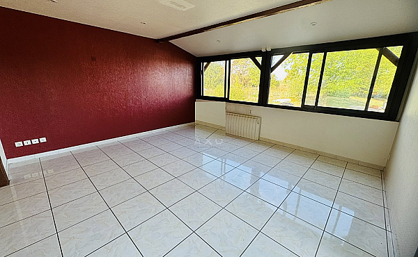 Property_For_Sale_in_France_with_Cle_France_Join_our_mailing_List_AXL06242_2.36