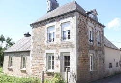 Detached House in Good Order with Garden