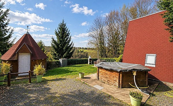 A_Property_For_Sale_in_France_with_Cle_France_Join_our_mailing_List_AMR00138_0226_111640_1