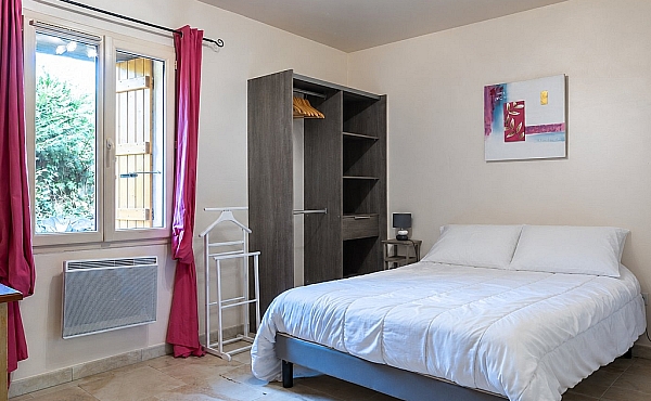 B_Property_For_Sale_in_France_with_Cle_France_Join_our_mailing_List_AMR00138_1_1