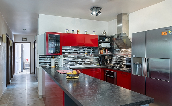 B_Property_For_Sale_in_France_with_Cle_France_Join_our_mailing_List_AMR00138_8