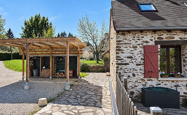 Property_For_Sale_in_France_with_Cle_France_Join_our_mailing_List_AMR00139_404_140335_1