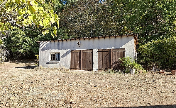 Property_For_Sale_in_France_with_Cle_France_Join_our_mailing_List_AMR00140_111513
