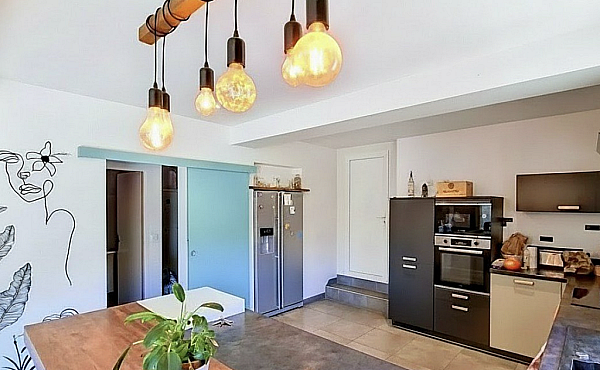 Property_For_Sale_in_France_with_Cle_France_Join_our_mailing_List_DJV06267_4.52