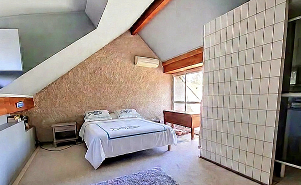 Property_For_Sale_in_France_with_Cle_France_Join_our_mailing_List_AXL06272_9.04