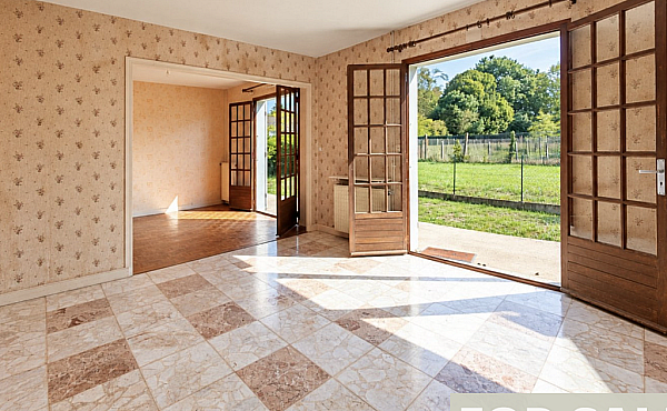 Property_For_Sale_in_France_with_Cle_France_Join_our_mailing_List_AXL06278_7.46