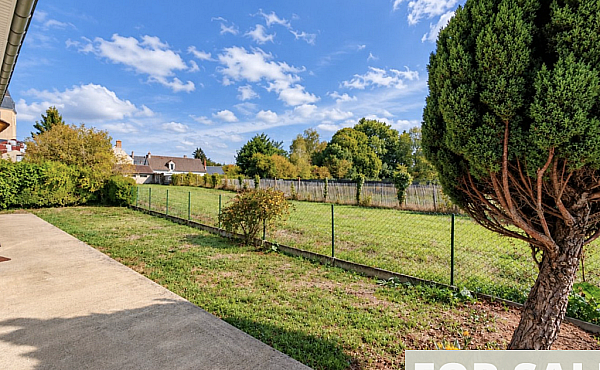 Property_For_Sale_in_France_with_Cle_France_Join_our_mailing_List_AXL06278_8.13