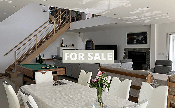 Property_For_Sale_in_France_with_Cle_France_Join_our_mailing_List_LNH13698_13