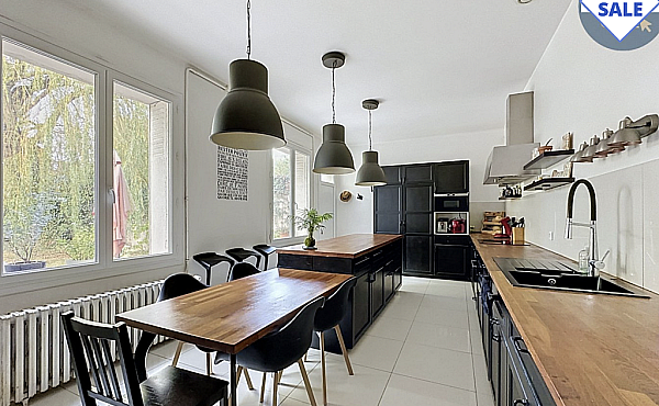 Property_For_Sale_in_France_with_Cle_France_Join_our_mailing_List_AXL06297_5.23
