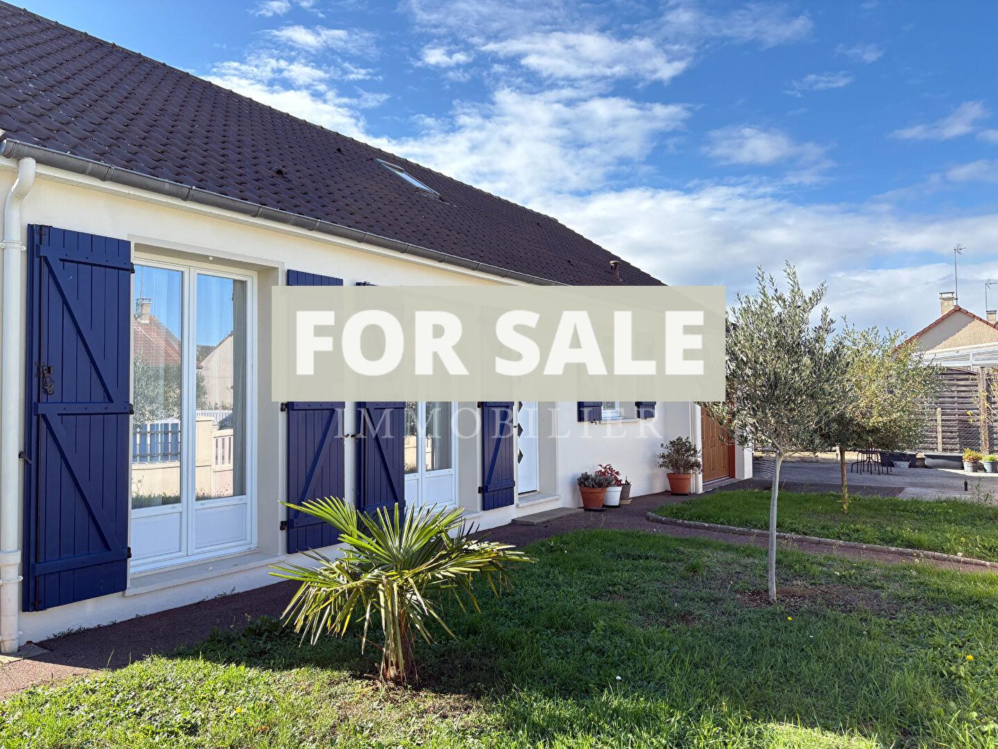 Detached House in a Quiet Cul-de-Sac Location