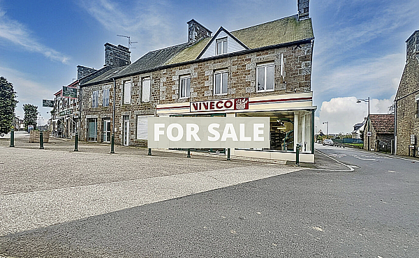 Property with Apartment and Business Opportunity