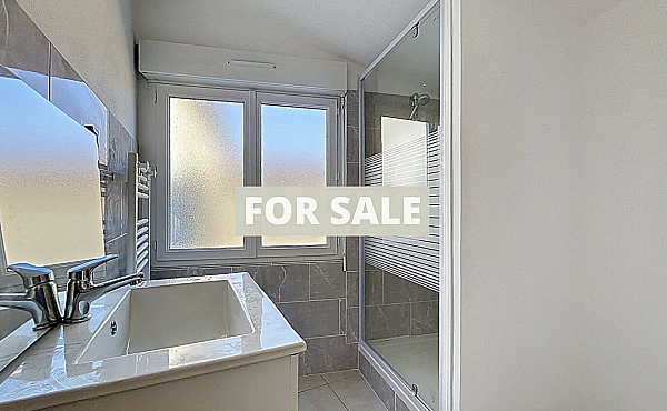 Property_For_Sale_in_France_with_Cle_France_Join_our_mailing_List_LNH13793_4.07