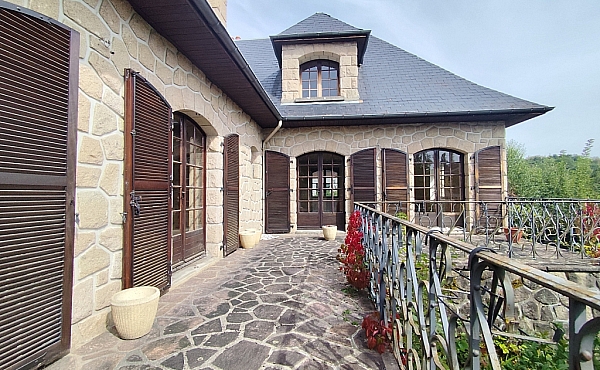 Property_For_Sale_in_France_with_Cle_France_Join_our_mailing_List_ERS00153_125748