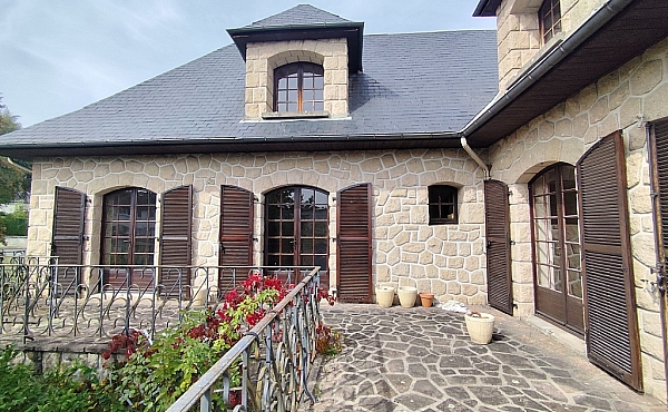Property_For_Sale_in_France_with_Cle_France_Join_our_mailing_List_ERS00153_125819