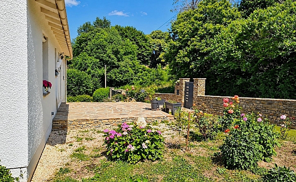 Property_For_Sale_in_France_with_Cle_France_Join_our_mailing_List_AMR00141_113506_1