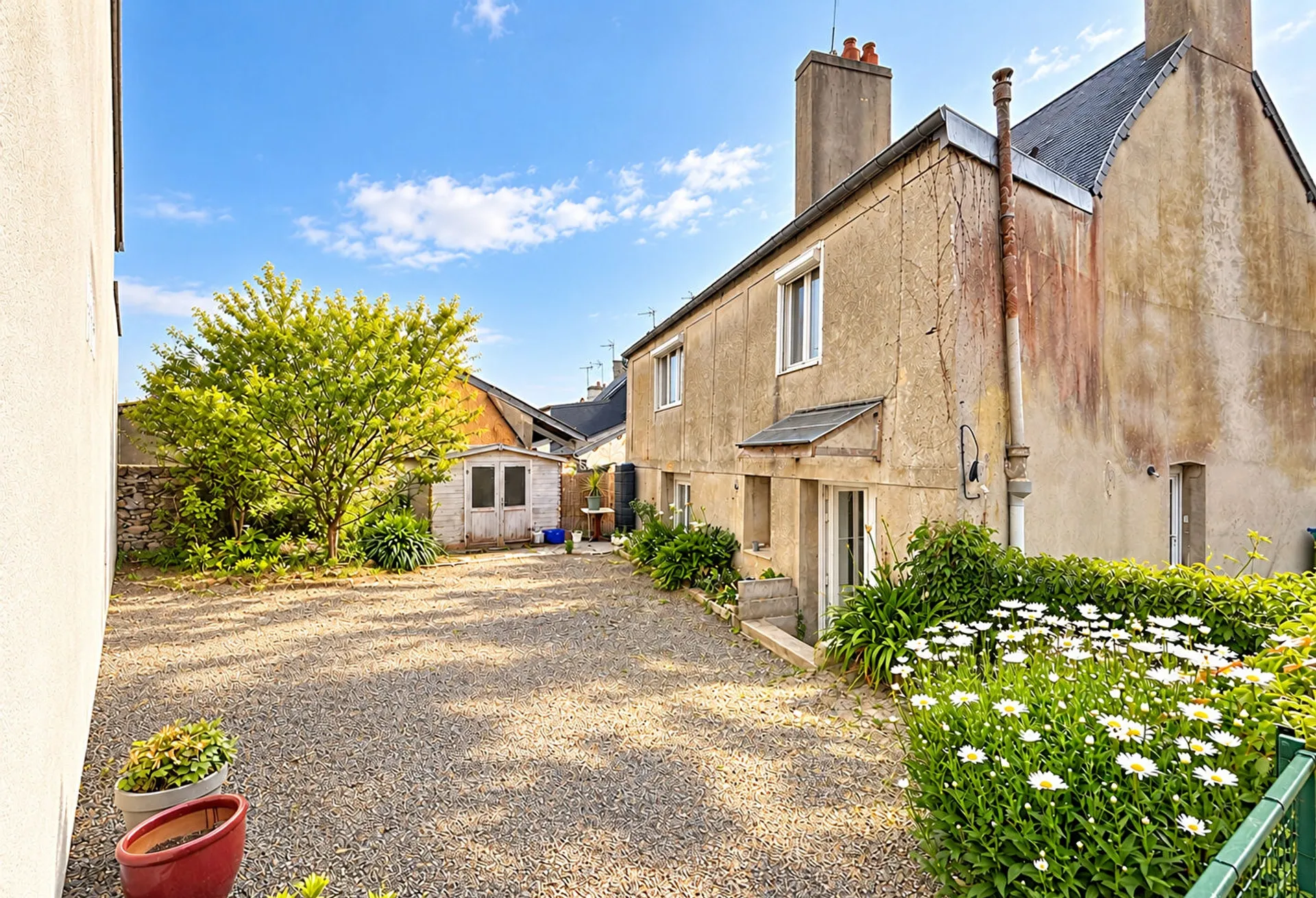 Beautiful House with Garden in Popular Normandy Location