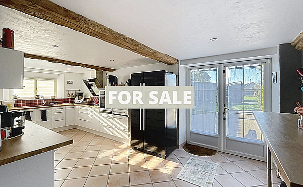 Property_For_Sale_in_France_with_Cle_France_Join_our_mailing_List_LNH13811_5.59.41