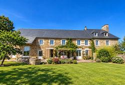 Beuatiful Country House near the Bay of Mont-St-Michel