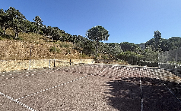 Property_For_Sale_in_France_with_Cle_France_Join_our_mailing_List_XRE00102__0867