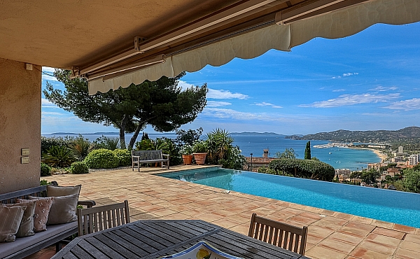 Property_For_Sale_in_France_with_Cle_France_Join_our_mailing_List_XRE00103_-26