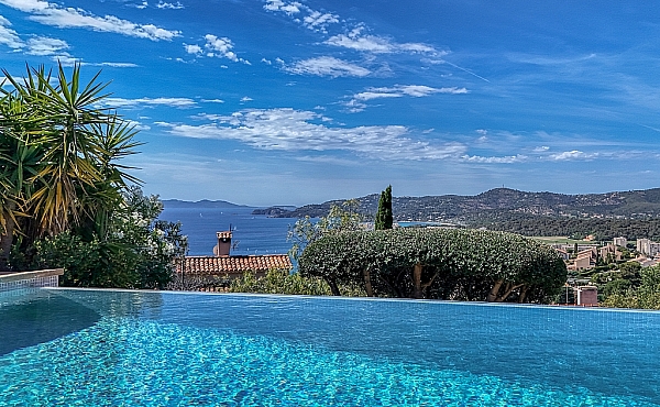 Property_For_Sale_in_France_with_Cle_France_Join_our_mailing_List_XRE00103_-45