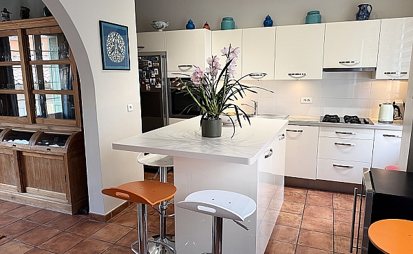 Property_For_Sale_in_France_with_Cle_France_Join_our_mailing_List_XRE00104__0624