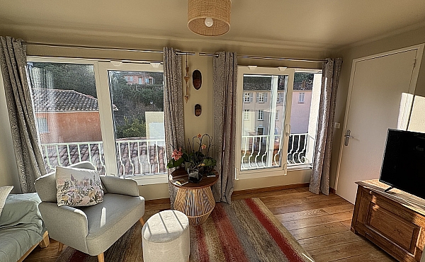 Property_For_Sale_in_France_with_Cle_France_Join_our_mailing_List_XRE00104__0907