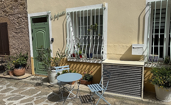 Property_For_Sale_in_France_with_Cle_France_Join_our_mailing_List_XRE00104__1249