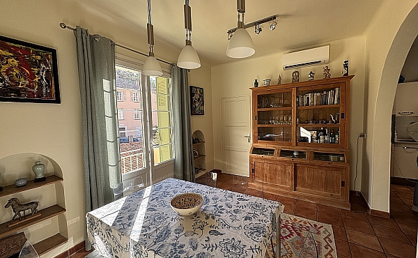 Property_For_Sale_in_France_with_Cle_France_Join_our_mailing_List_XRE00104__3715
