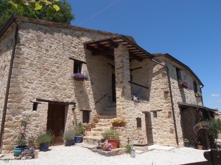 Piece of Paradise in a Stunning Location and Sea Views