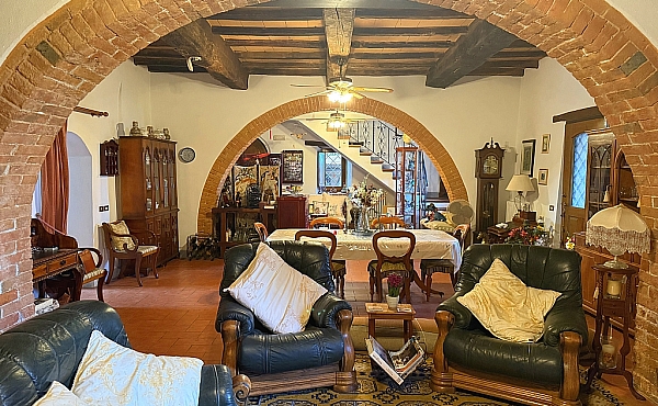 Property_For_Sale_in_France-with_Cle_France_Join_our_mailing_List_PSD4800374_5643