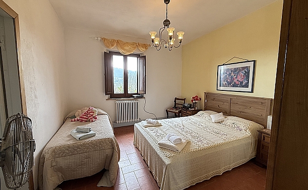 Property_For_Sale_in_France-with_Cle_France_Join_our_mailing_List_PSD4800374_5651
