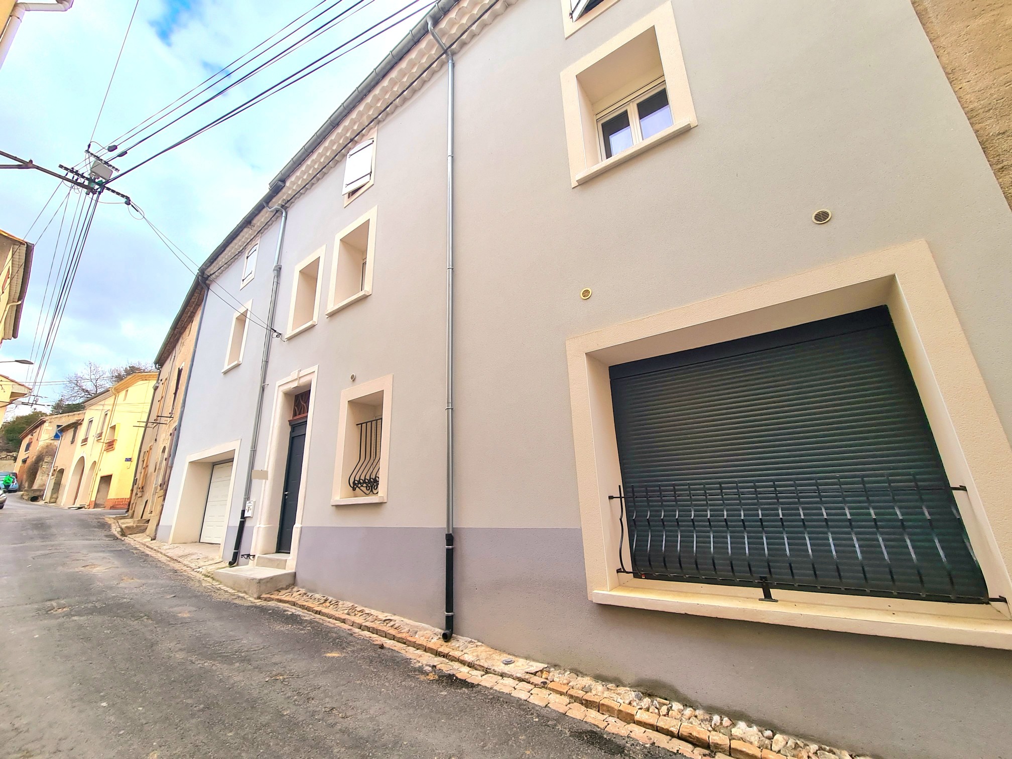 Fully Renovated Manor House, Garage, Spa And Superb Terrace