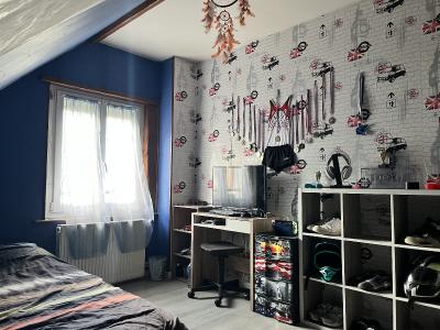 Detached House with Garden in Histroic Town