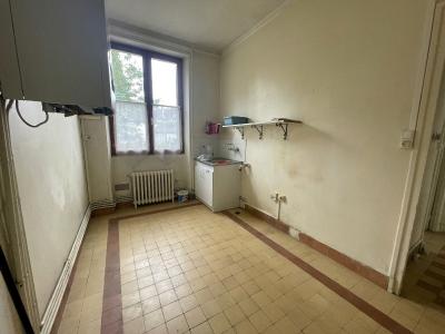 Ground Floor Apartment in Town House